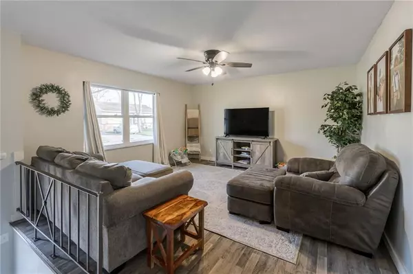 St Joseph, MO 64503,2204 Briarcliff AVE