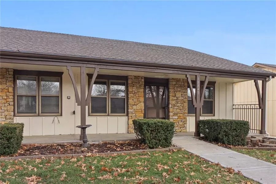 18847 Sunrise DR, Belton, MO 64012