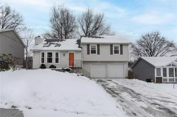 Merriam, KS 66203,9710 W 49 TER