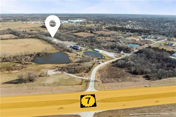 Spring Hill, KS 66083,410 W North ST