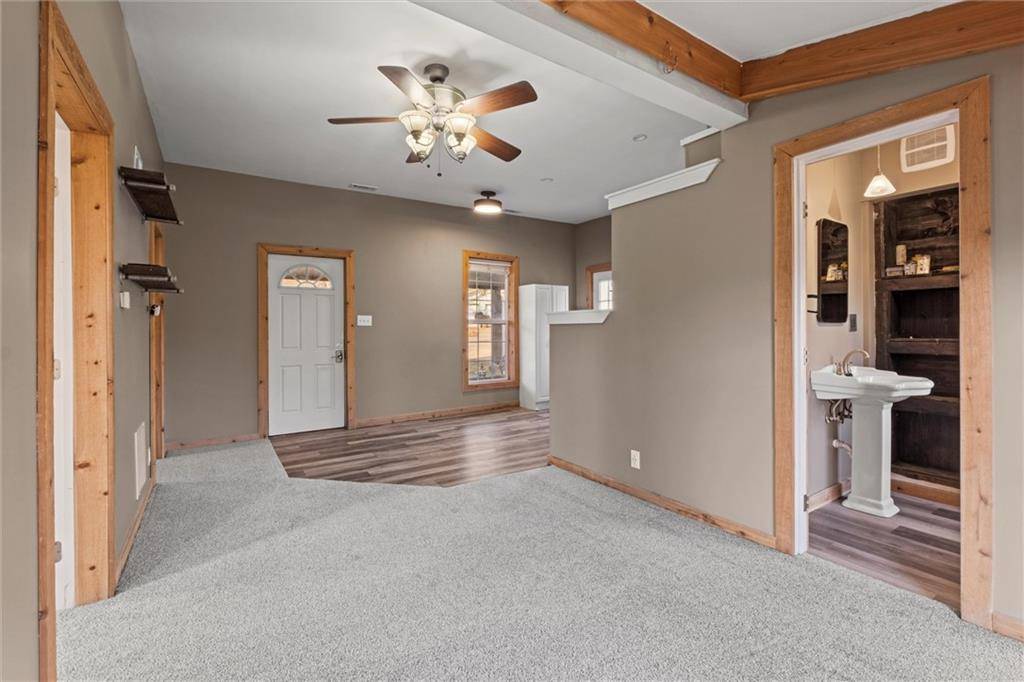 Tonganoxie, KS 66086,603 Shawnee ST