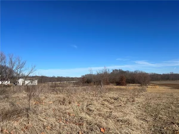 Nevada, MO 64772,S 1275 RD