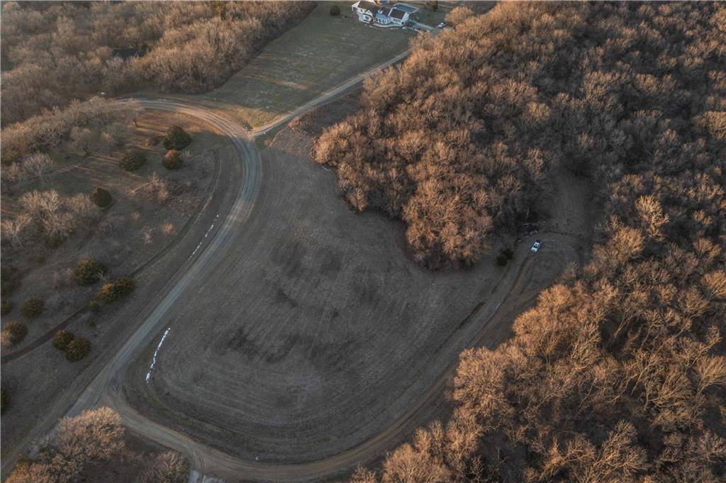 Lecompton, KS 66050,000 N 1917th RD