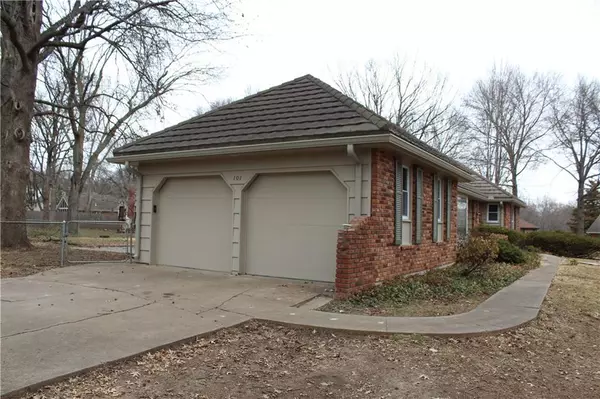 Kansas City, MO 64114,101 W 116th ST