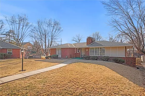 Kansas City, KS 66104,3120 W Barker CIR
