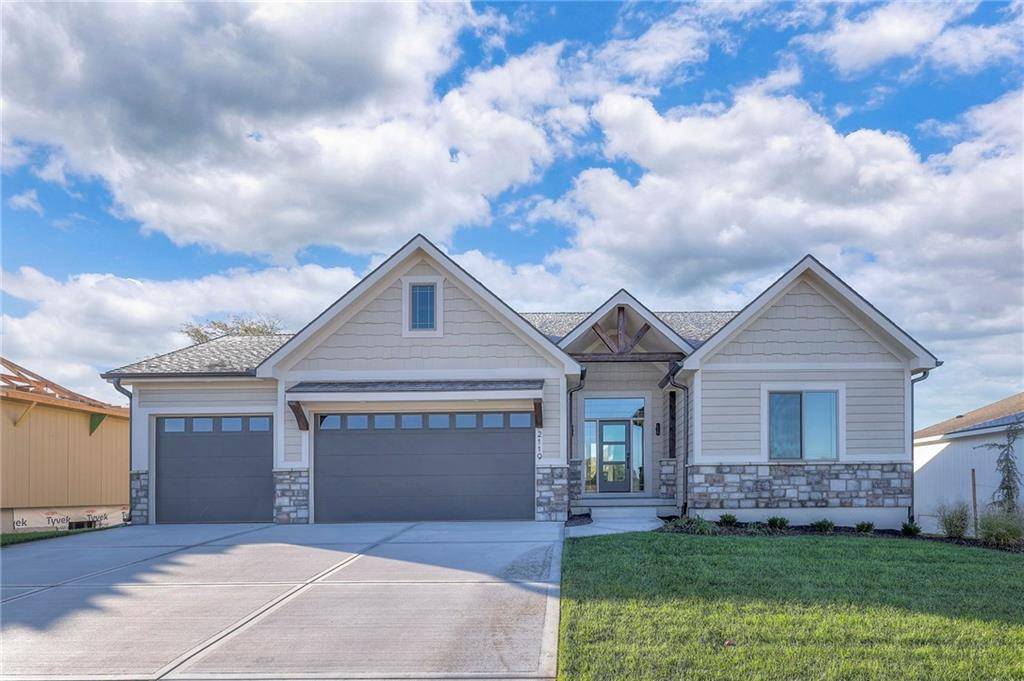 Lee's Summit, MO 64082,2119 SW Hook Farm DR