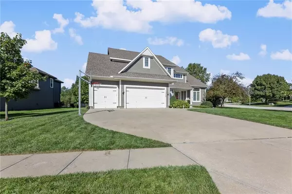 Olathe, KS 66062,17736 S Roundtree DR