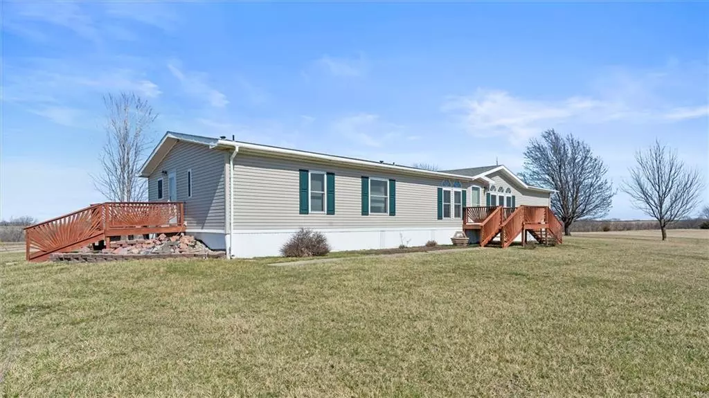 Cameron, MO 64429,7625 SE Wamsley RD