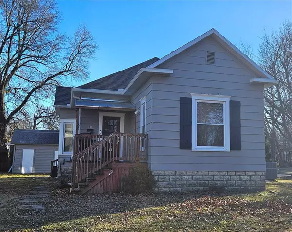 311 W 1st ST, Pittsburg, KS 66762