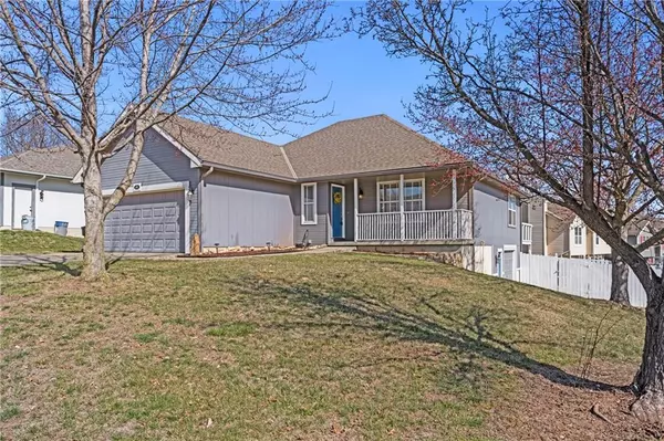 Lansing, KS 66043,600 Willow CT