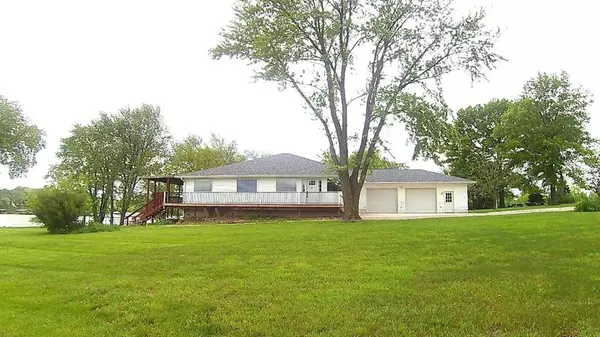980 Lake Viking TER, Altamont, MO 64620