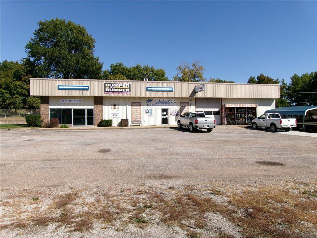 822 S Business Hwy 13 HWY, Lexington, MO 64067
