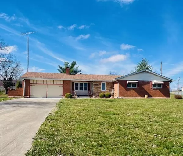 308 Knoll DR, Warrensburg, MO 64093