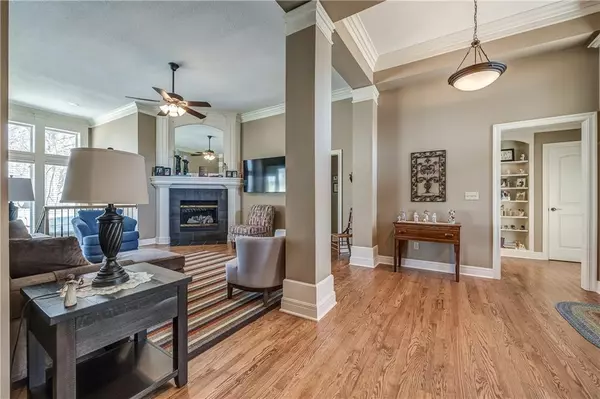 Shawnee, KS 66216,12716 W 49th ST