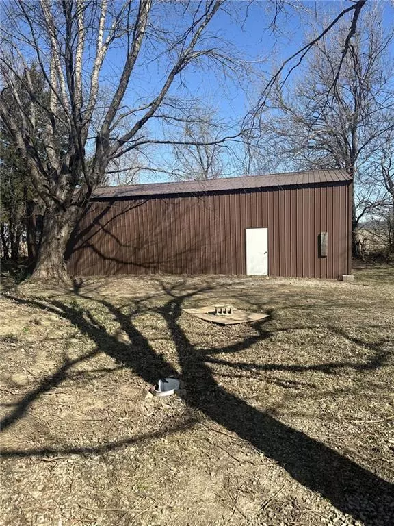 St Joseph, MO 64505,8675 County Road 392 N/A