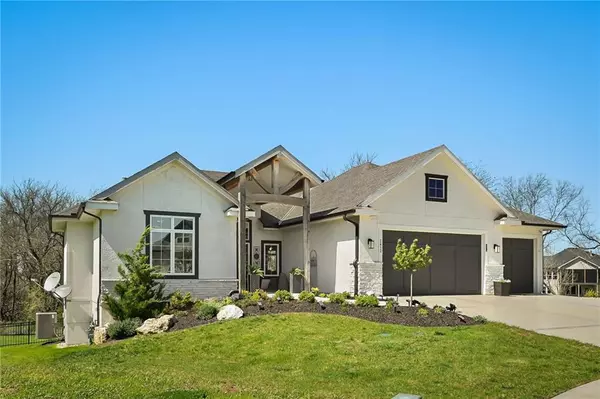 2412 W 179th ST, Overland Park, KS 66085