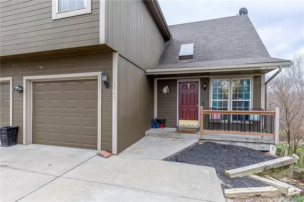 Liberty, MO 64068,1867 KINGBIRD CT