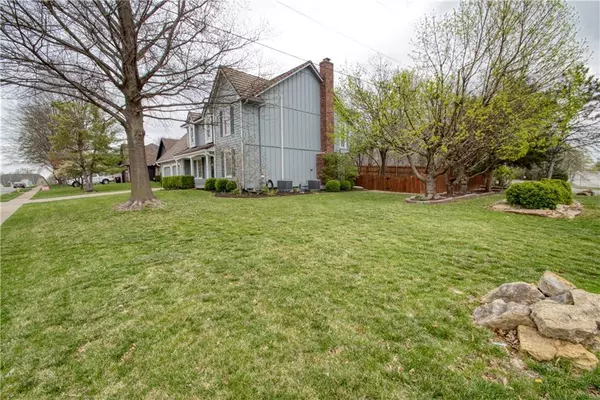 Lee's Summit, MO 64064,3901 NE Beechwood DR