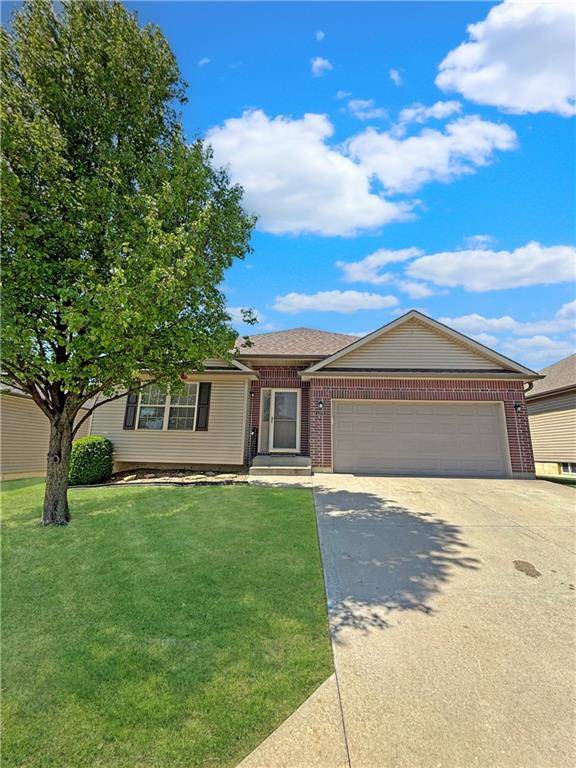 1206 Half Day DR,  Warrensburg,  MO 64093