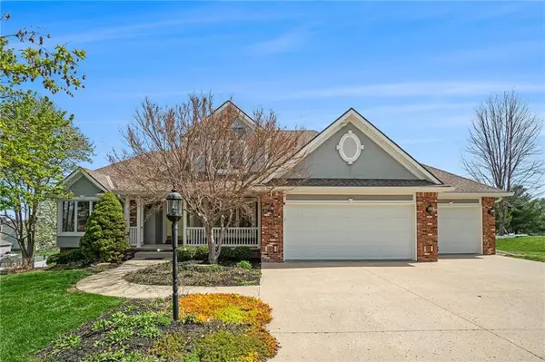 St Joseph, MO 64506,3213 Harbor View DR