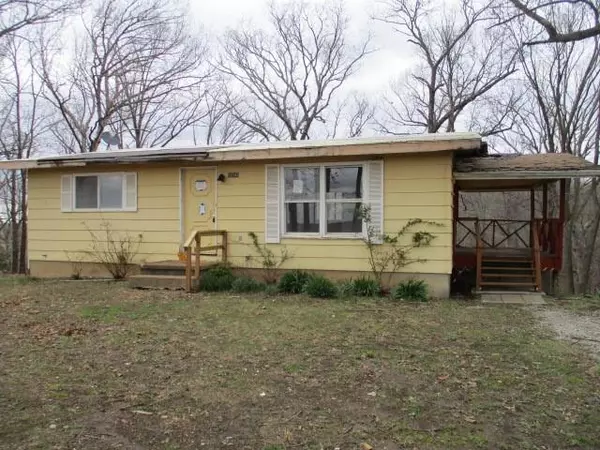 36346 Nycum AVE, Edwards, MO 65326