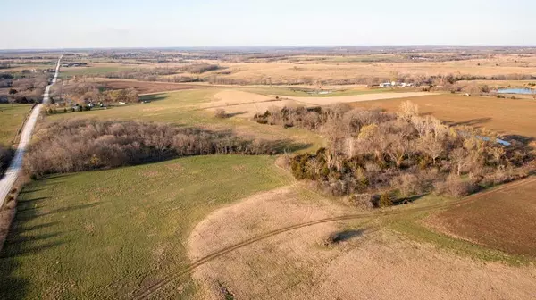 Pomona, KS 66076,1639 Colorado RD