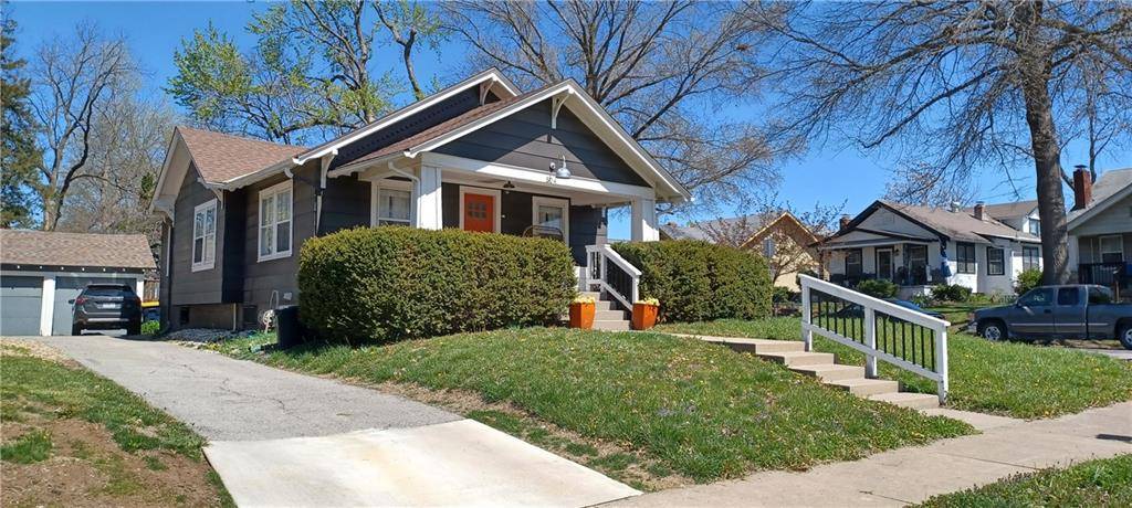 Kansas City, MO 64114,504 W 77th ST