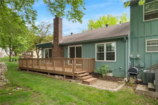Merriam, KS 66203,9920 Edelweiss CIR