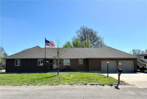 1107 Country Club DR, Butler, MO 64730