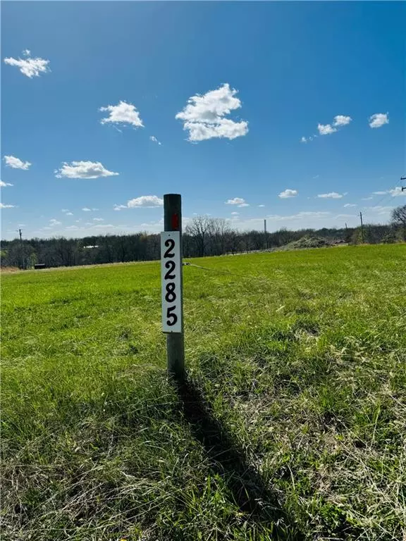 Gallatin, MO 64640,Lot #2285 Roe CT