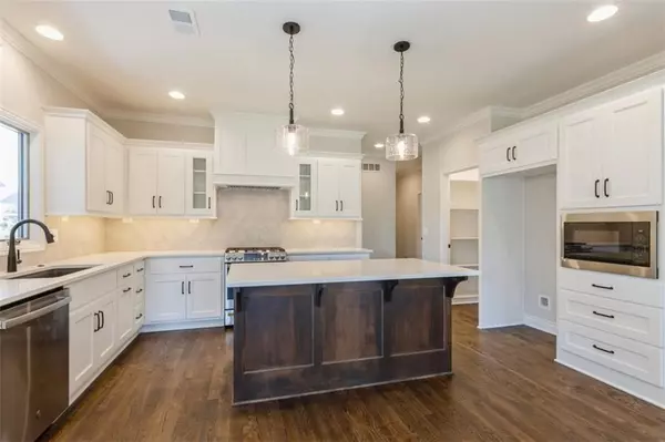 Olathe, KS 66061,11433 S Waterford DR