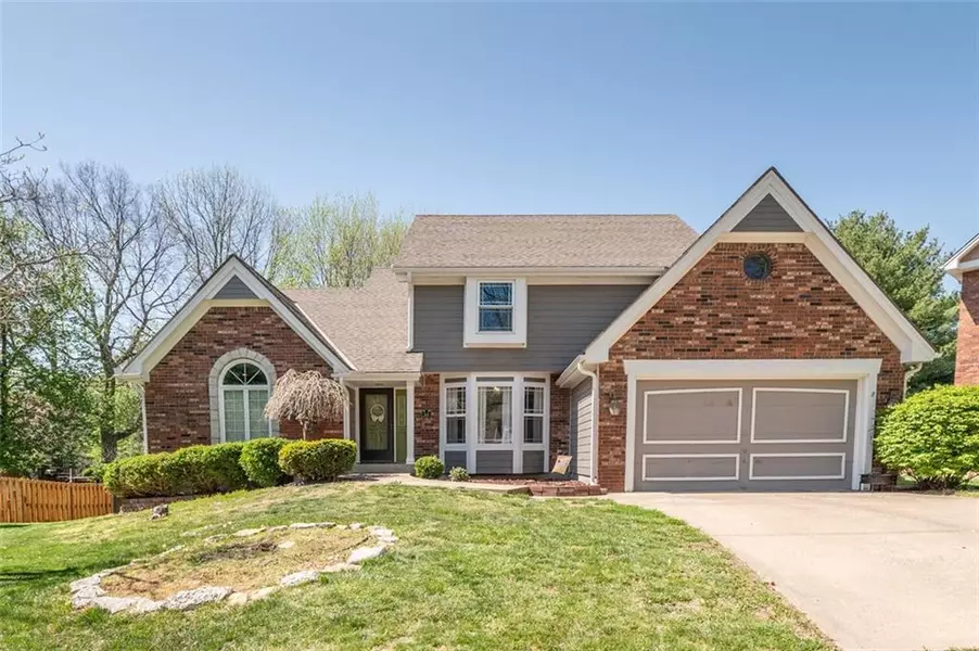 2019 NE Newport CT, Blue Springs, MO 64014