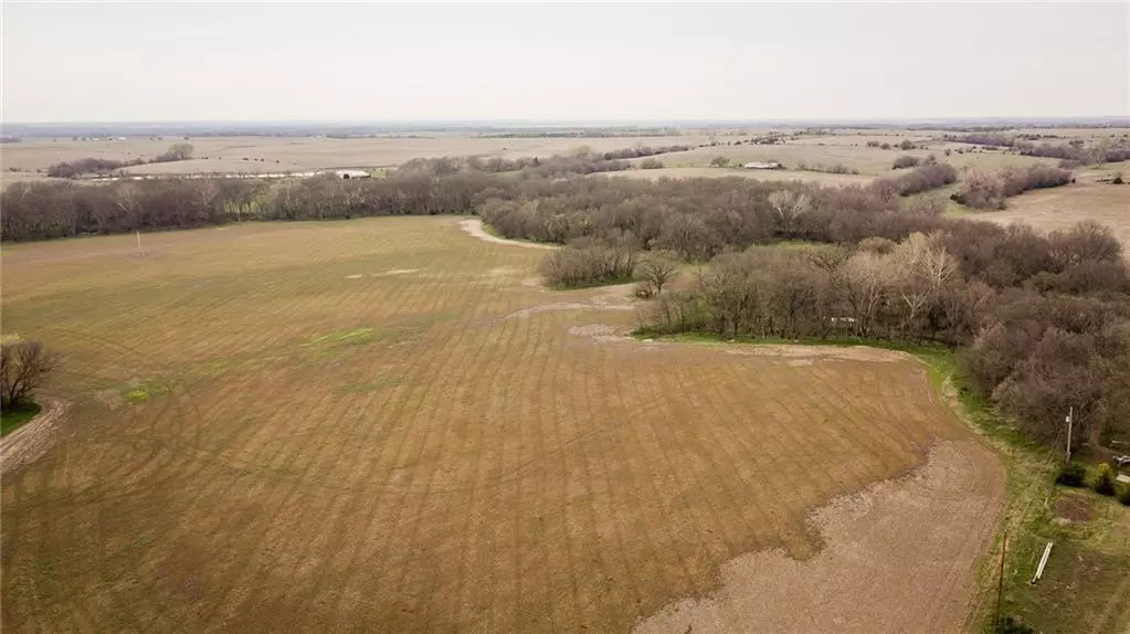 0000 SW 210th ST, Douglass, KS 67039