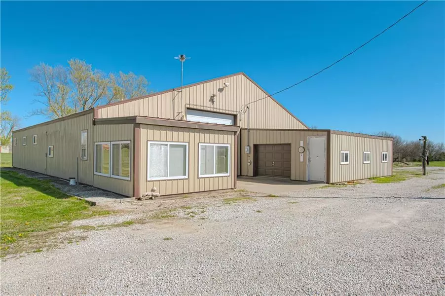 31309 E Major RD, Grain Valley, MO 64029