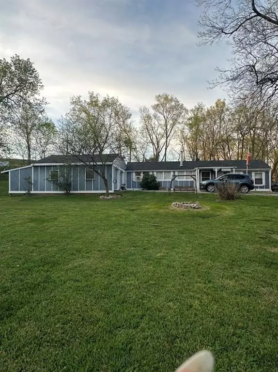 Lake Lotawana, MO 64086,28 TLA ST