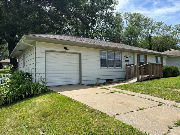 Blue Springs, MO 64015,706 SW 19th ST