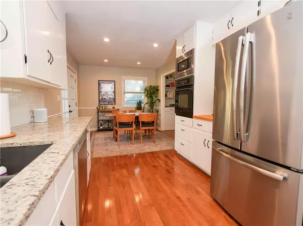 Roeland Park, KS 66205,3708 W 48th ST
