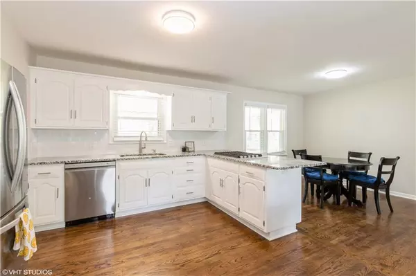 Mission, KS 66202,5407 Lowell ST