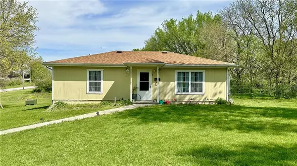 101 W 20th ST, Trenton, MO 64683