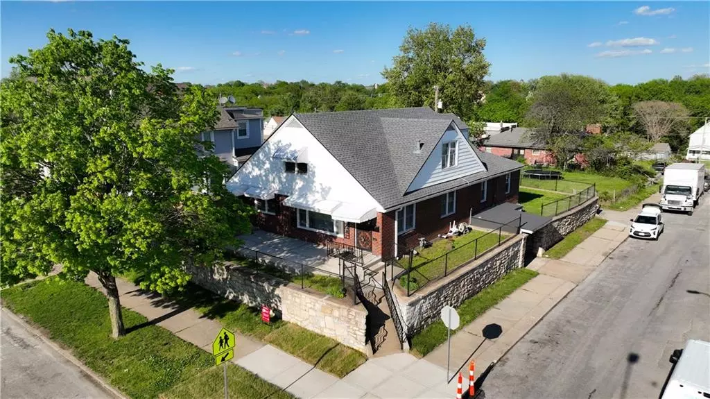 423 Prospect AVE, Kansas City, MO 64124