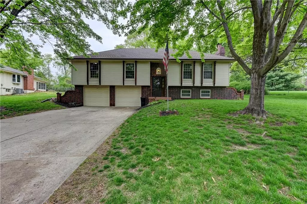 Parkville, MO 64152,6507 NW Melody LN #W