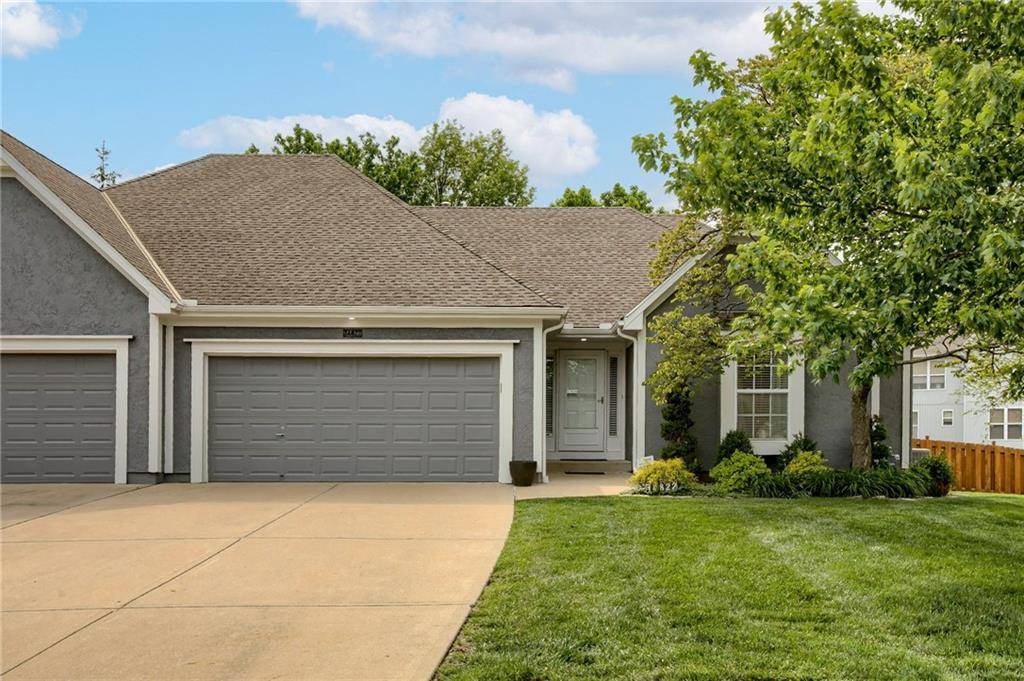 14822 Newton ST, Overland Park, KS 66223