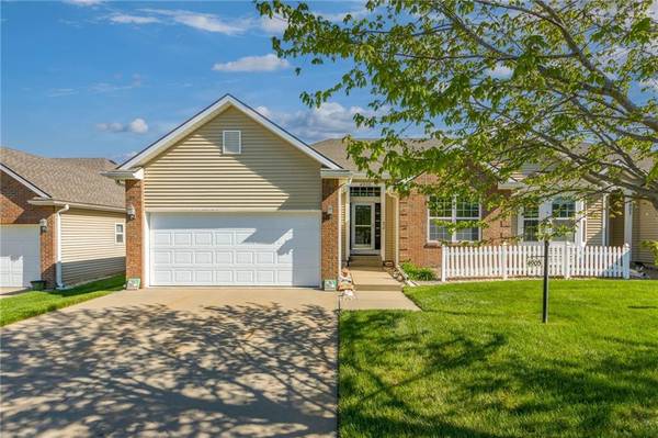 4905 Kelsey CT,  St Joseph,  MO 64506