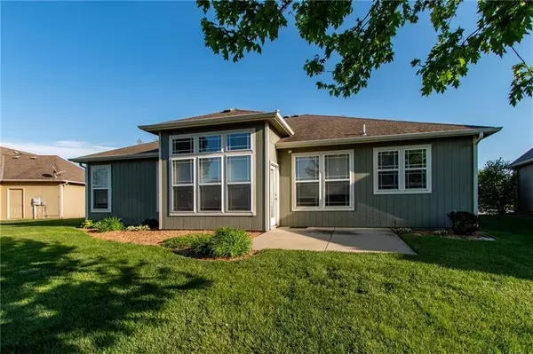 Lawrence, KS 66049,3932 Aster ST