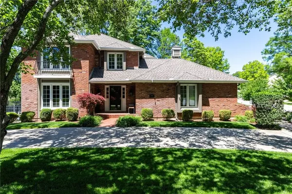 Leawood, KS 66209,3000 W 120th TER