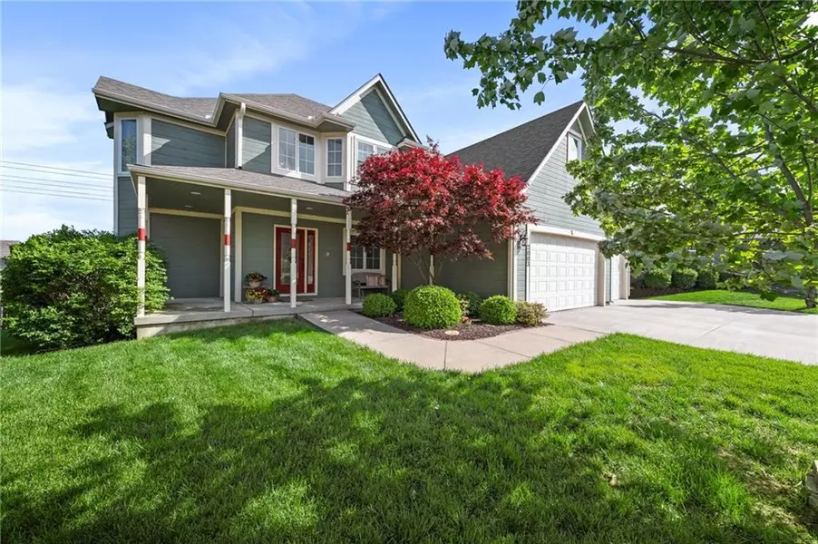 2003 NW Catalpa CT, Grain Valley, MO 64029