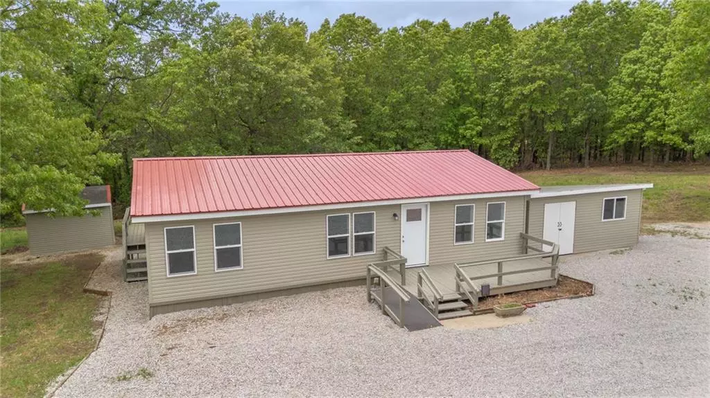 39965 Snowhill DR, Warsaw, MO 65355