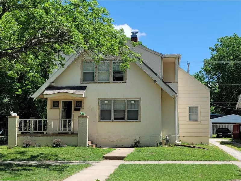 1015 S National ST, Fort Scott, KS 66701