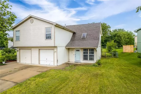 Liberty, MO 64068,755 Spring CIR