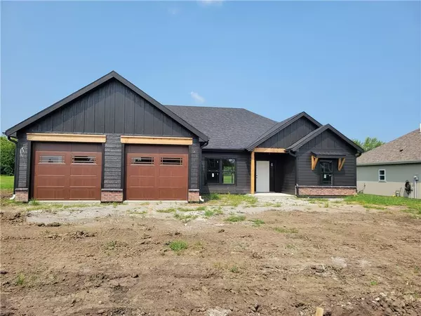 401 Lykins LN, Cameron, MO 64429